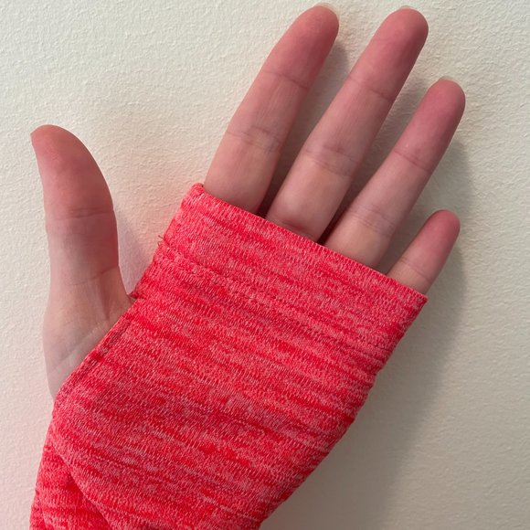 Nike Dri-Fit Zippered Running Jacket - Picture 7 of 7